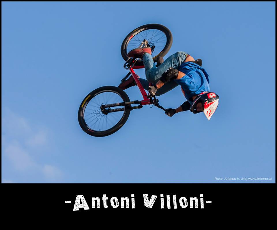 foto_Andeas-Lind_bike_Antoni_Villoni_02